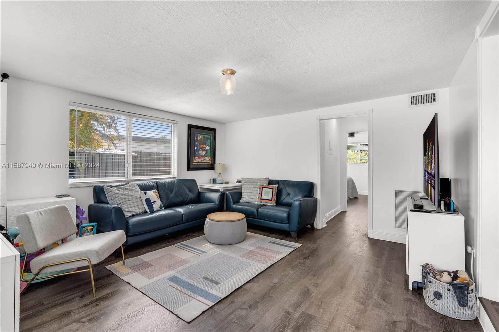 CORAL VILLAS REV - Residential