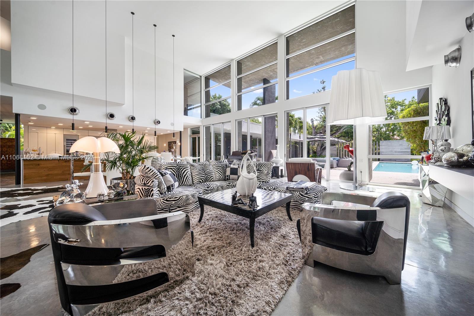 Pinecrest - Residential