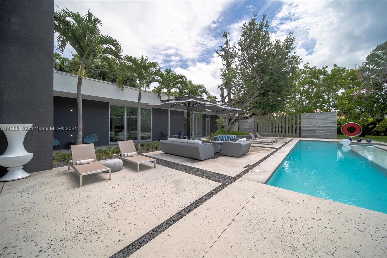 Pinecrest - Residential