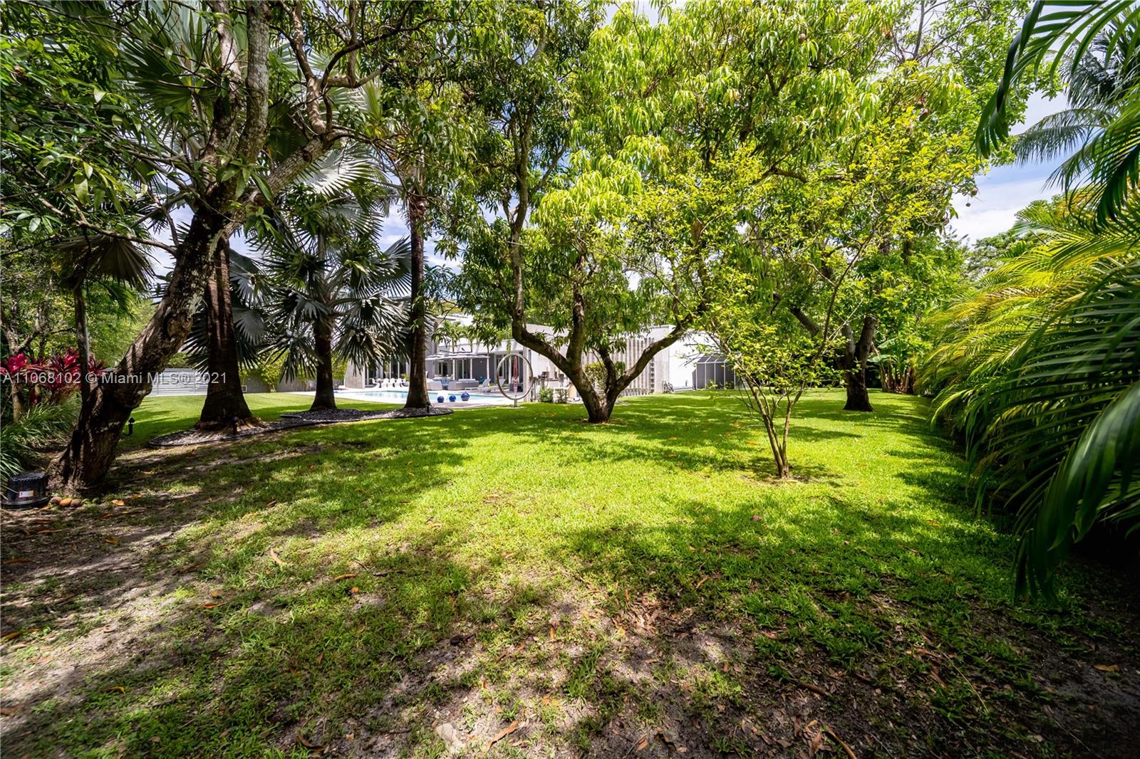 Pinecrest - Residential