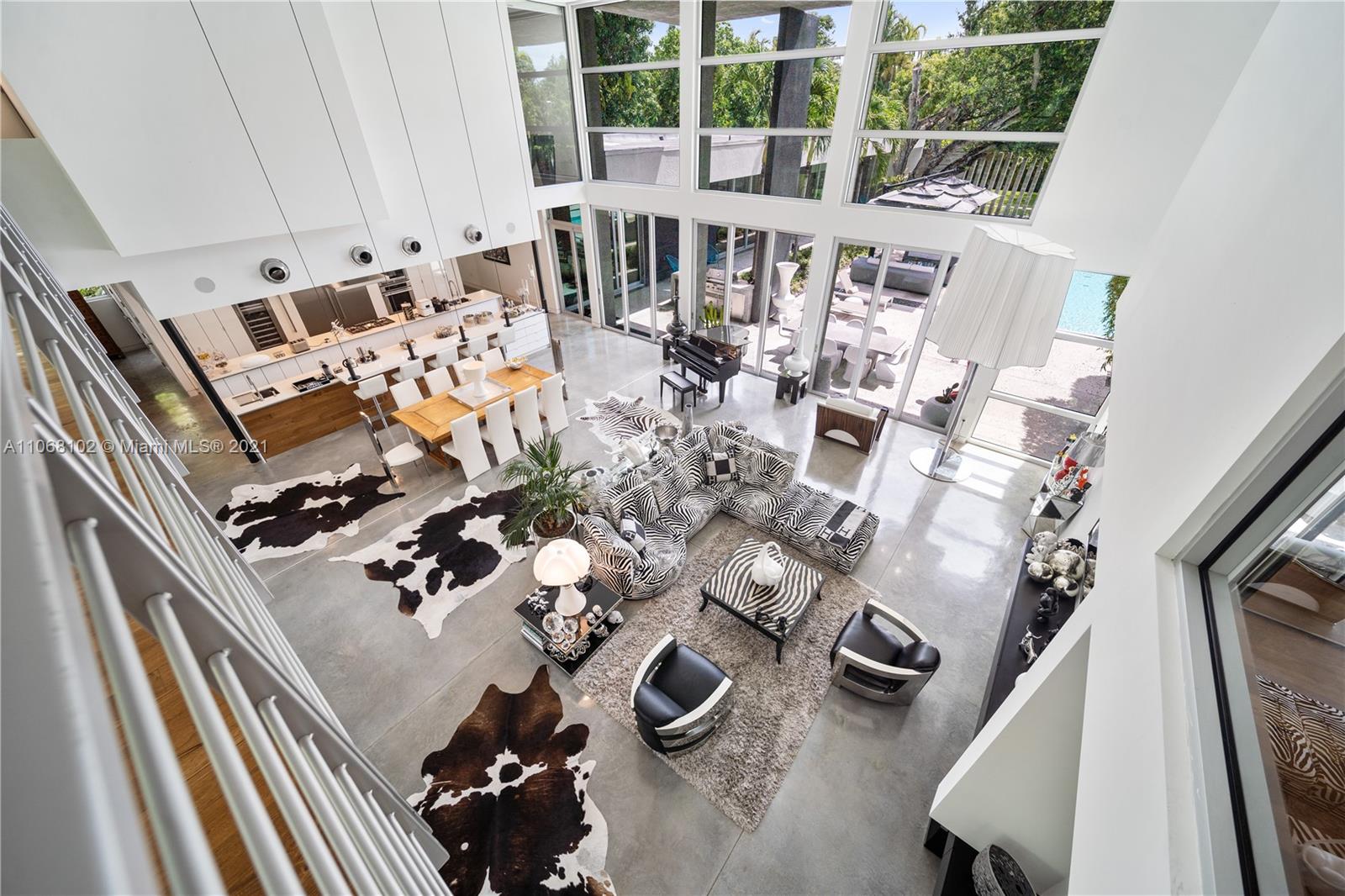 Pinecrest - Residential