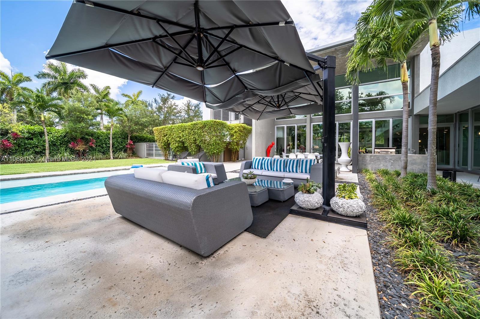 Pinecrest - Residential