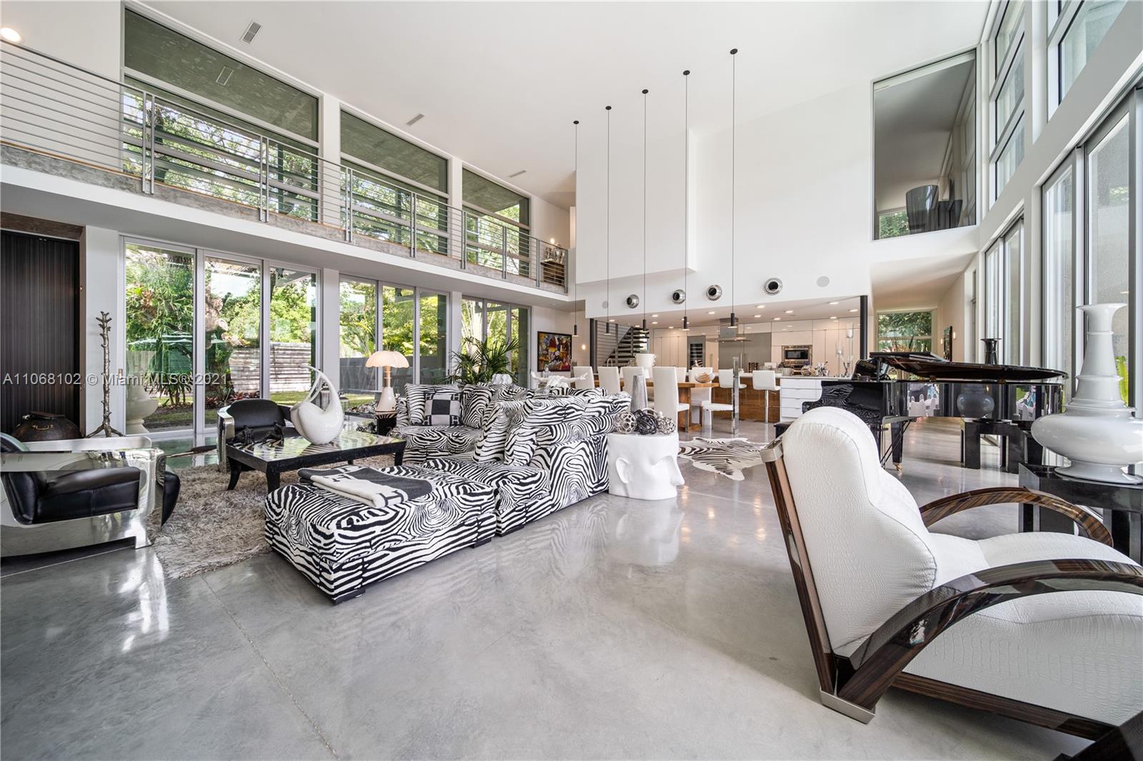 Pinecrest - Residential