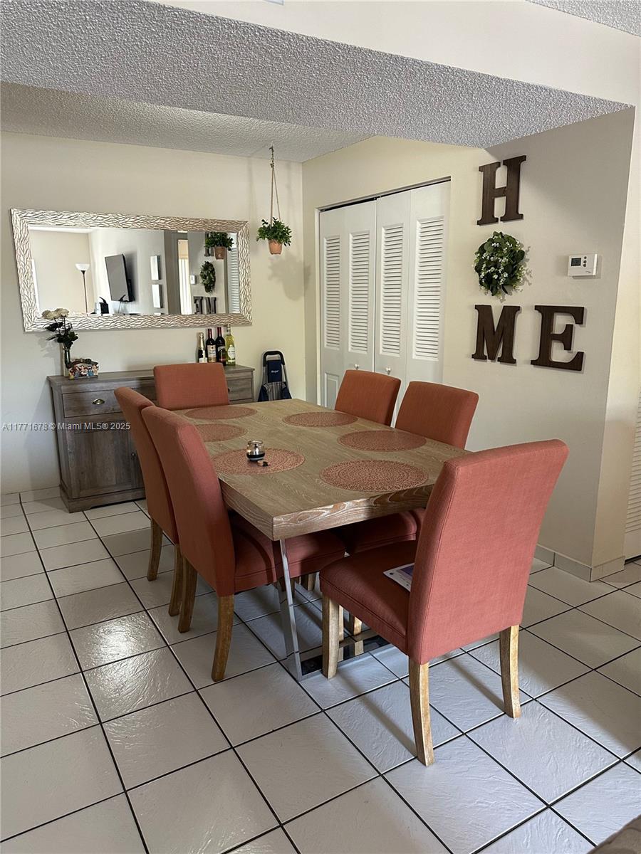 KINGS CREEK SO CONDO - Residential
