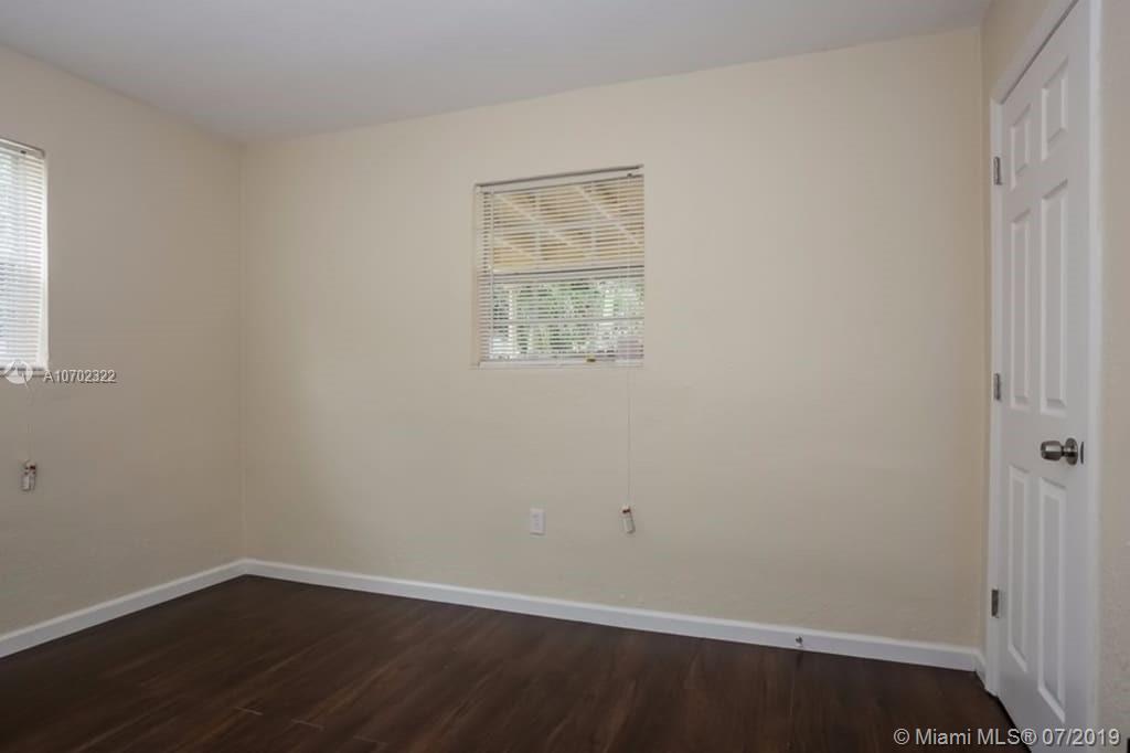 BOULEVARD HEIGHTS SEC 4 - Residential Lease