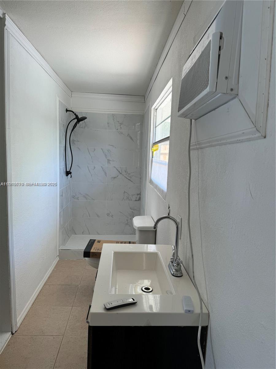 LA MER ESTATES SOUTH COND - Residential