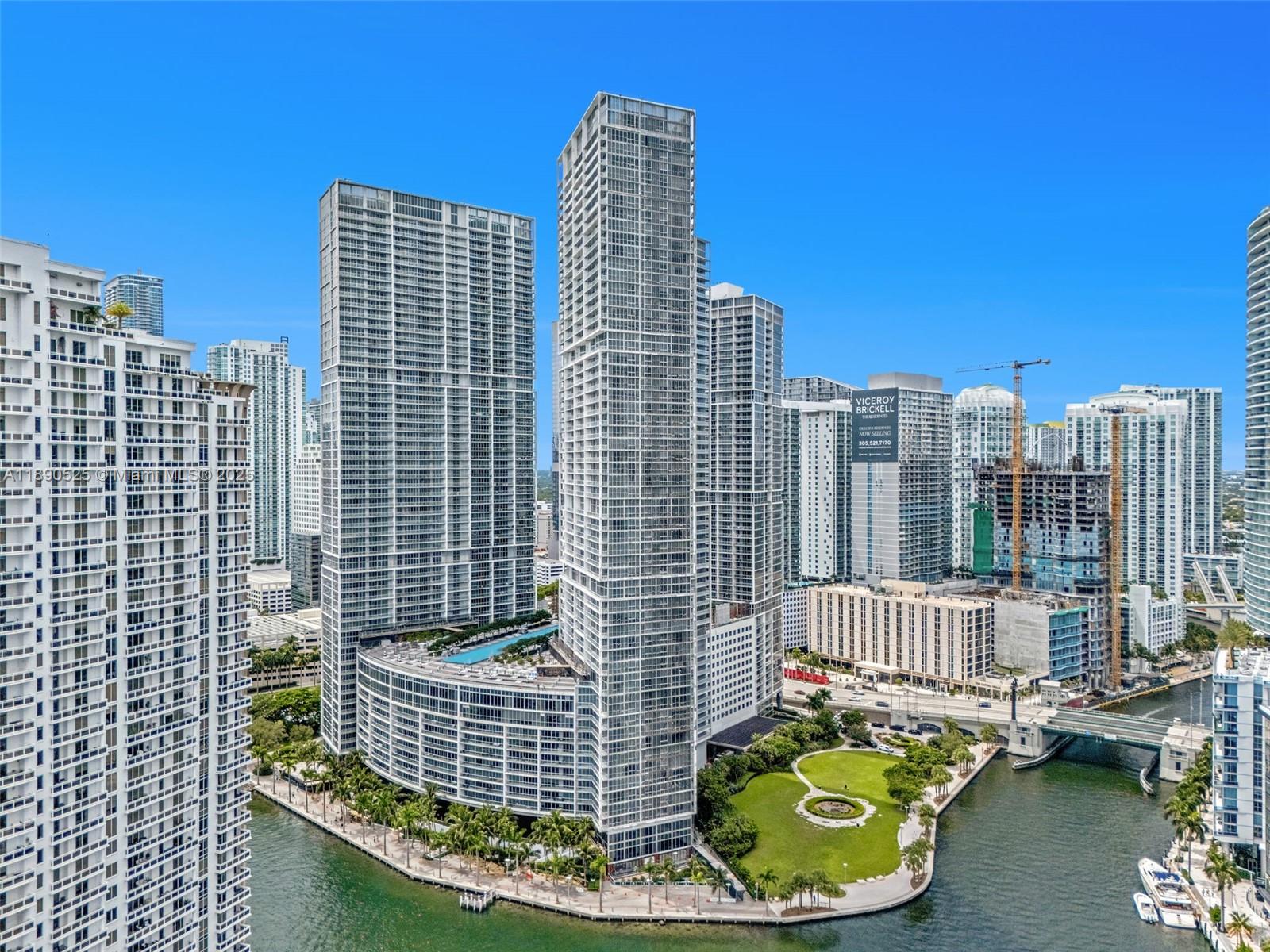 ICONBRICKELL CONDO NO 1 - Residential