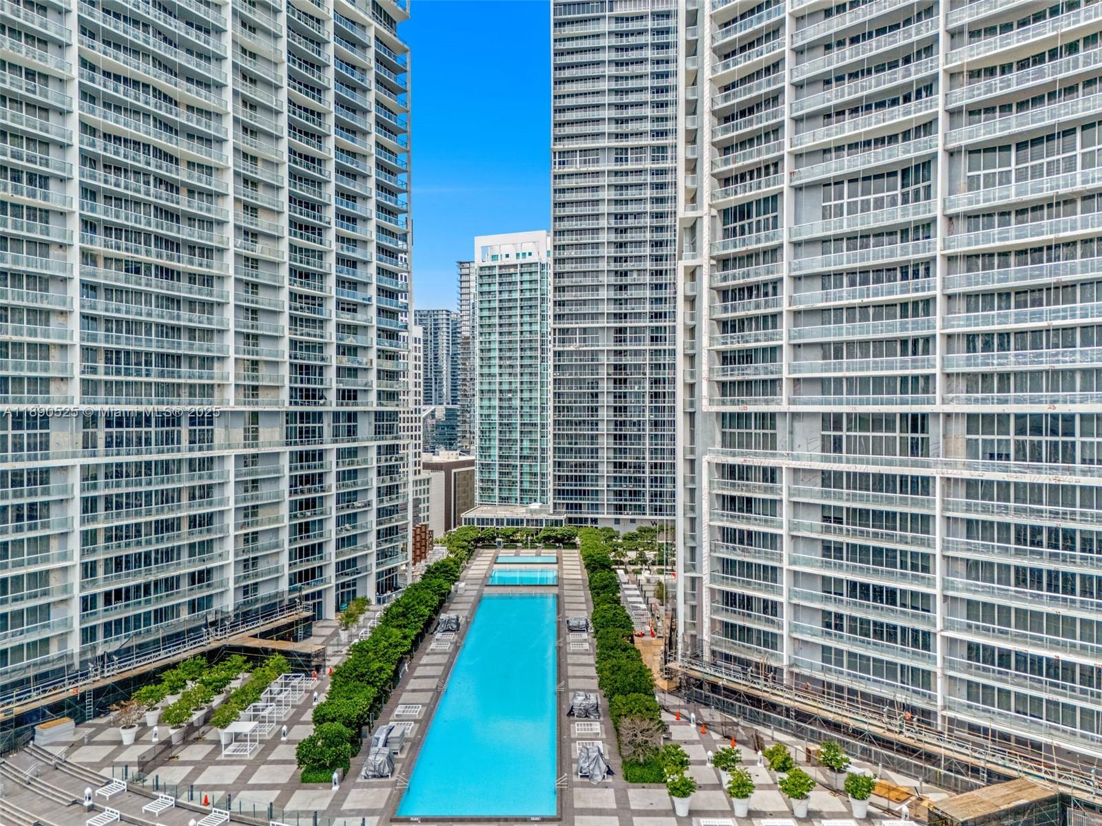 ICONBRICKELL CONDO NO 1 - Residential