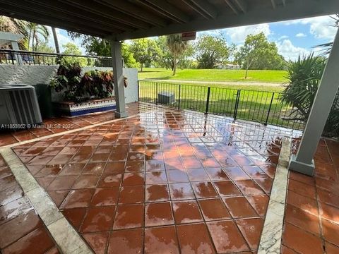 703 NW 105th Pl C1 Miami FL 33172