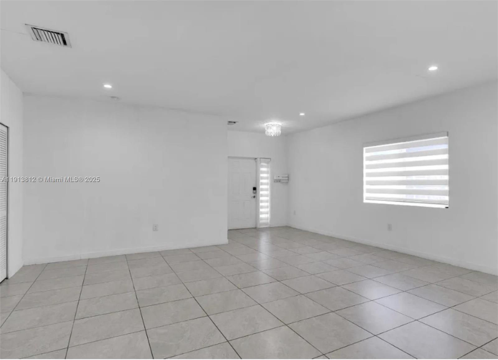 SILVER PALM PARK - Residential Lease
