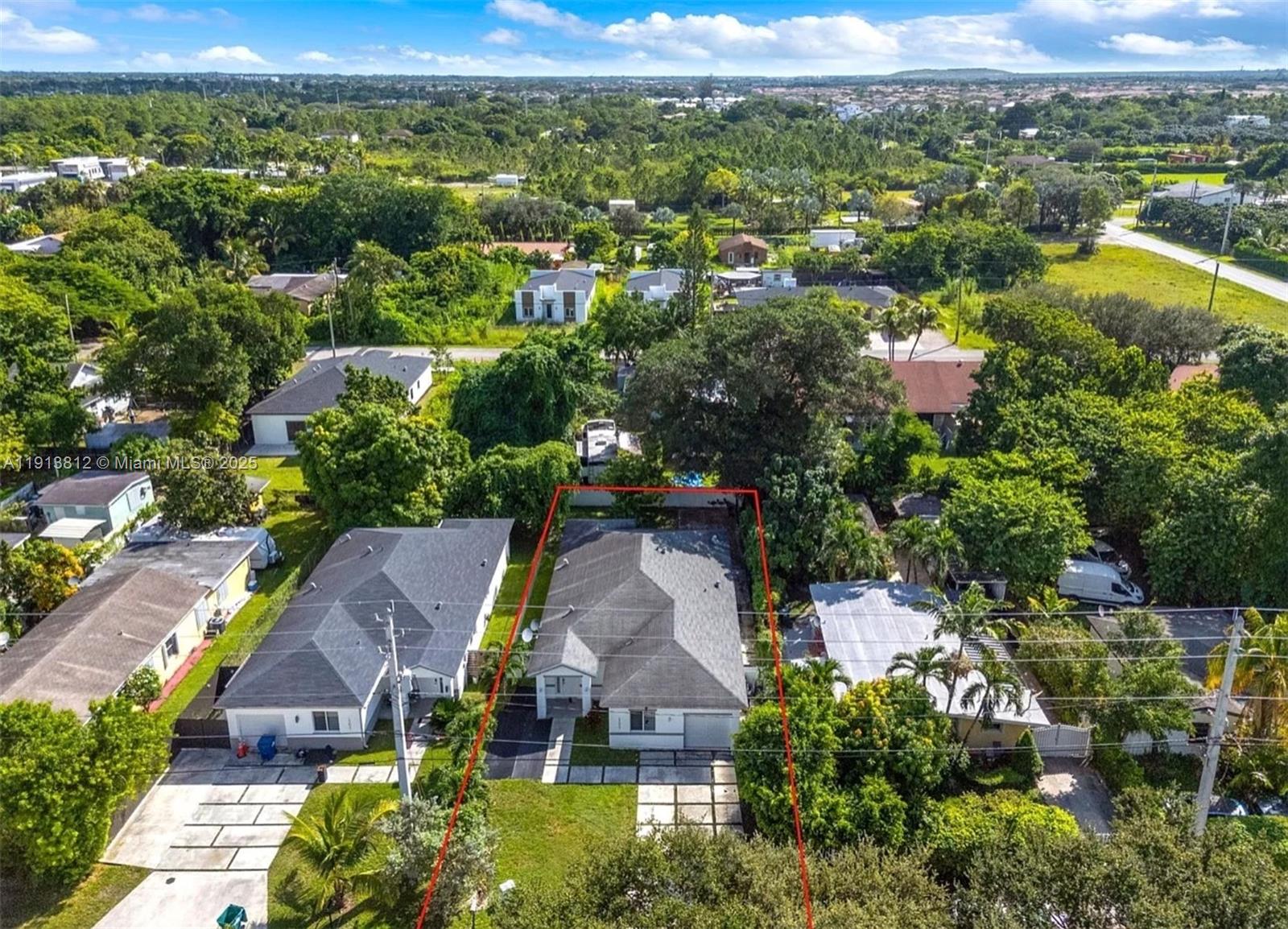 SILVER PALM PARK - Residential Lease