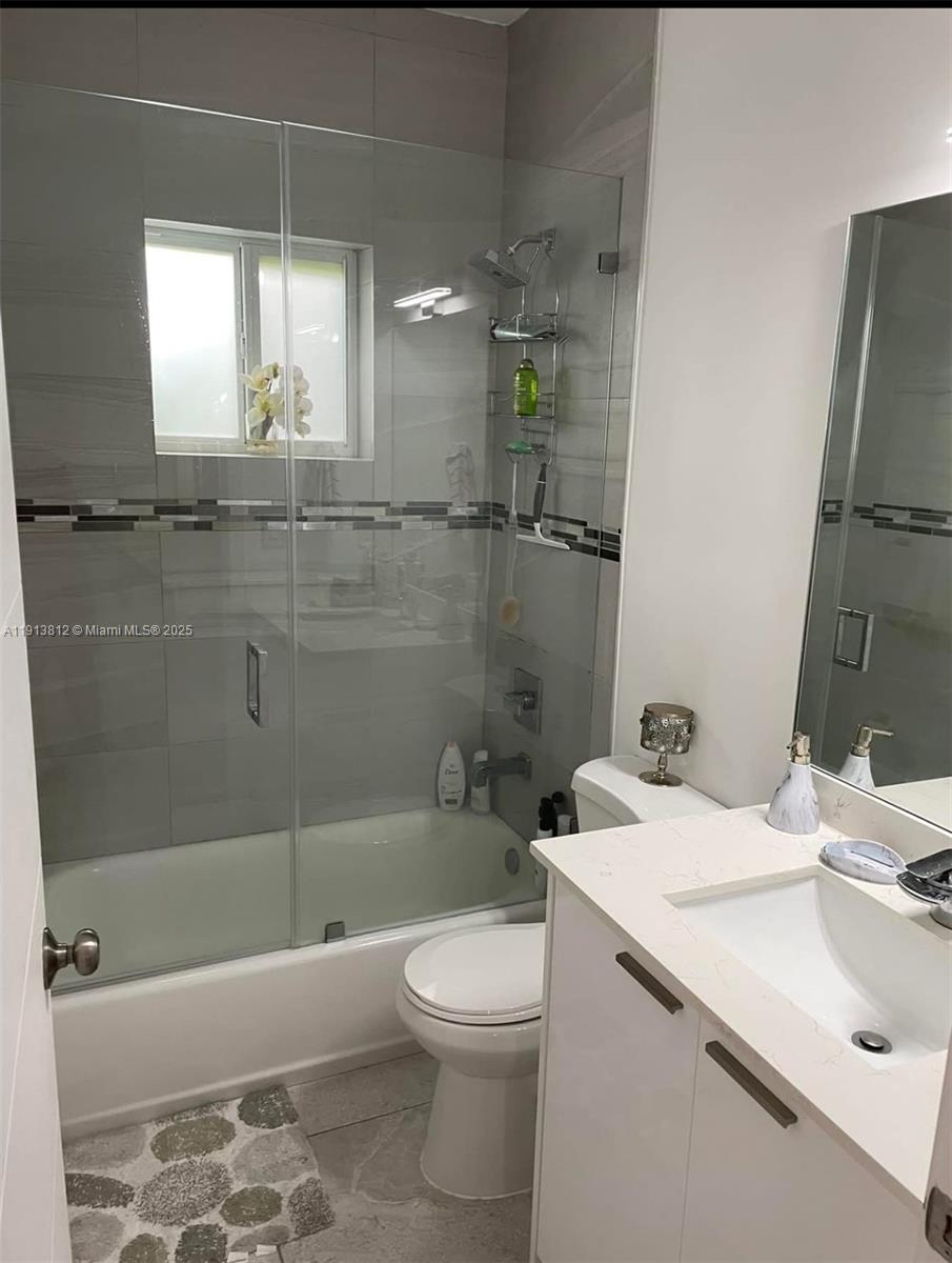 SILVER PALM PARK - Residential Lease