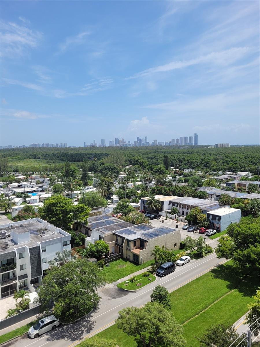 VECINO DEL MAR CONDO - Residential Lease