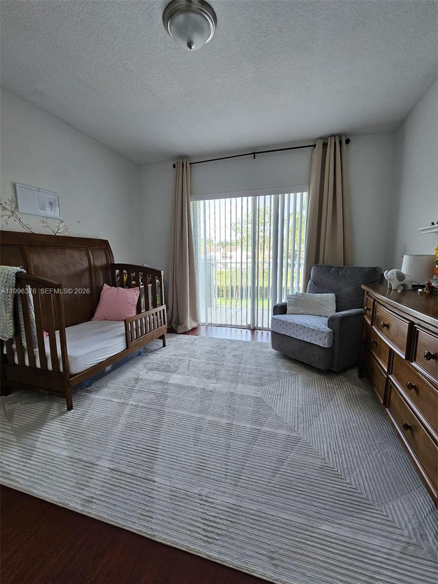 GOLDVUE ESTATES - Residential Lease