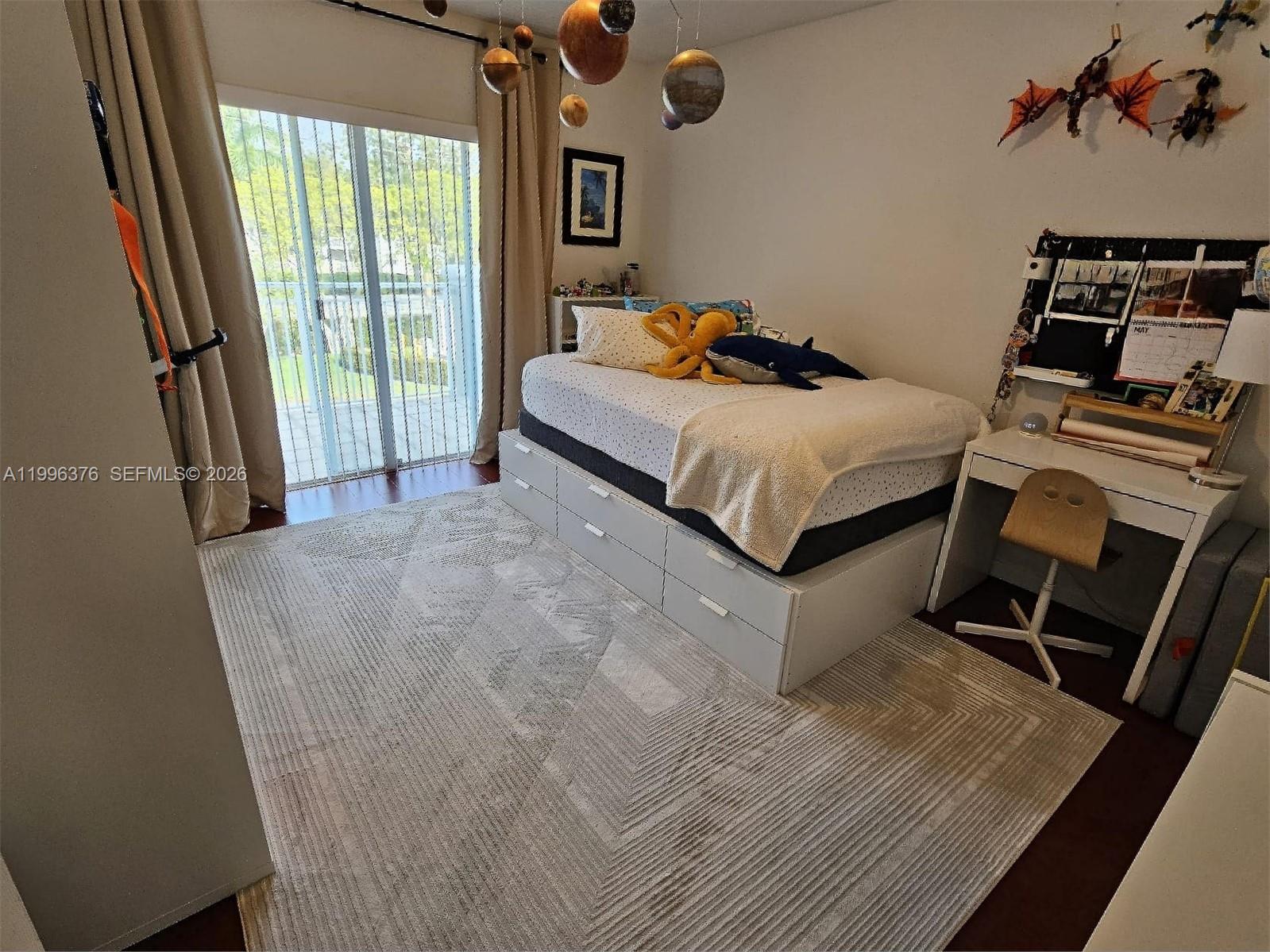 GOLDVUE ESTATES - Residential Lease