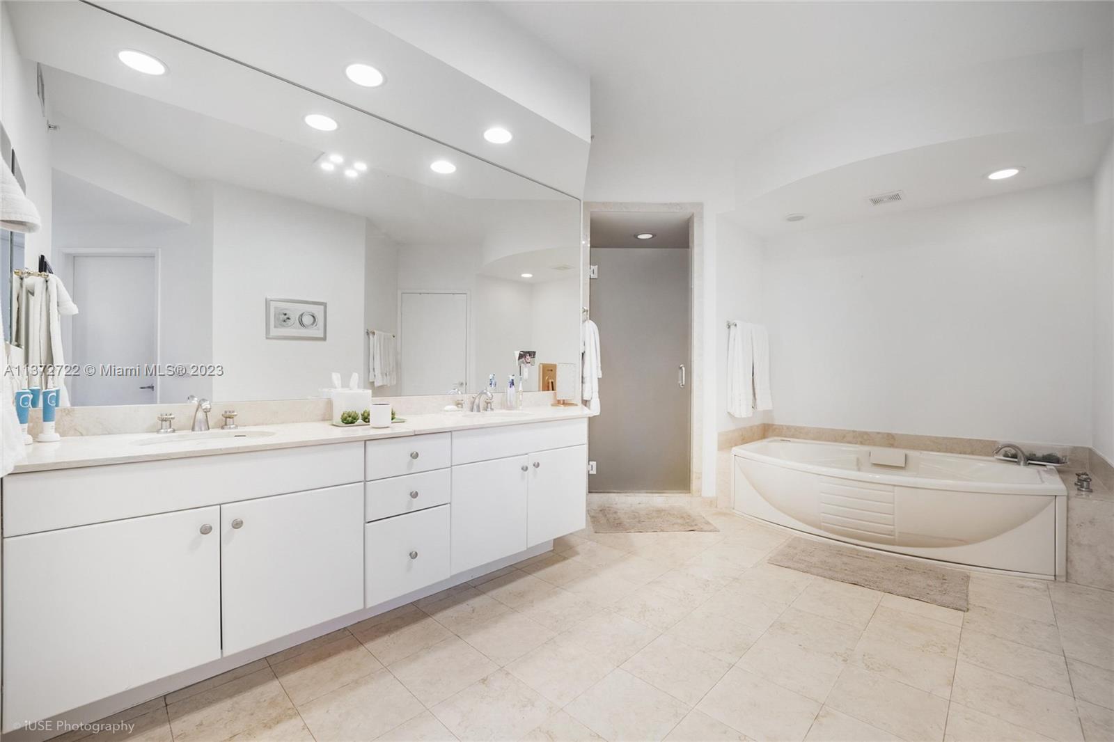 LAKE VILLA ONE CONDO - Residential