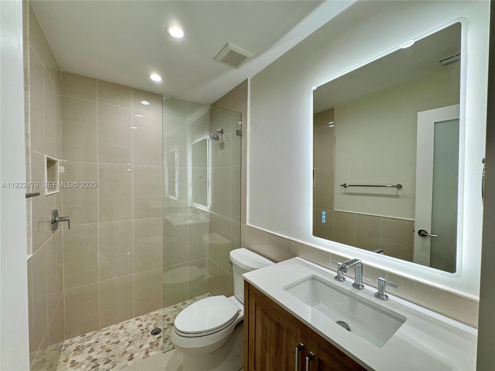 TROPIC ISLE 2ND SEC - Residential Lease