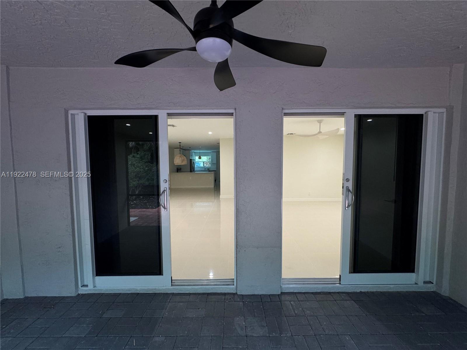 TROPIC ISLE 2ND SEC - Residential Lease