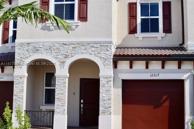 12517 NW 23rd Pl, Miami FL 33167