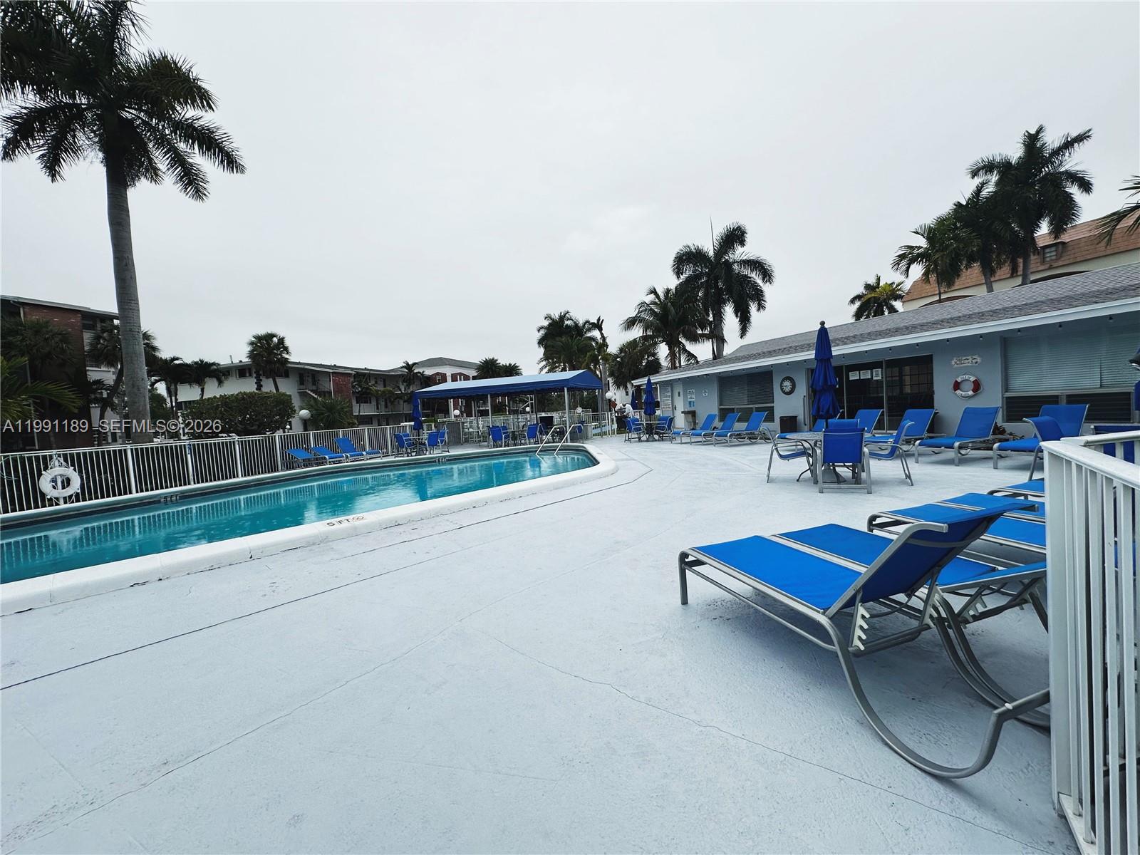 ISLE OF PARADISE CO-OP - Residential