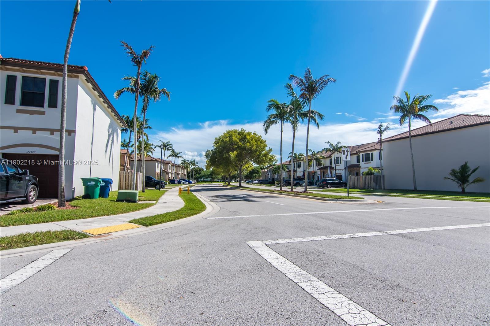 SILVER PALM EAST SEC THRE - Residential