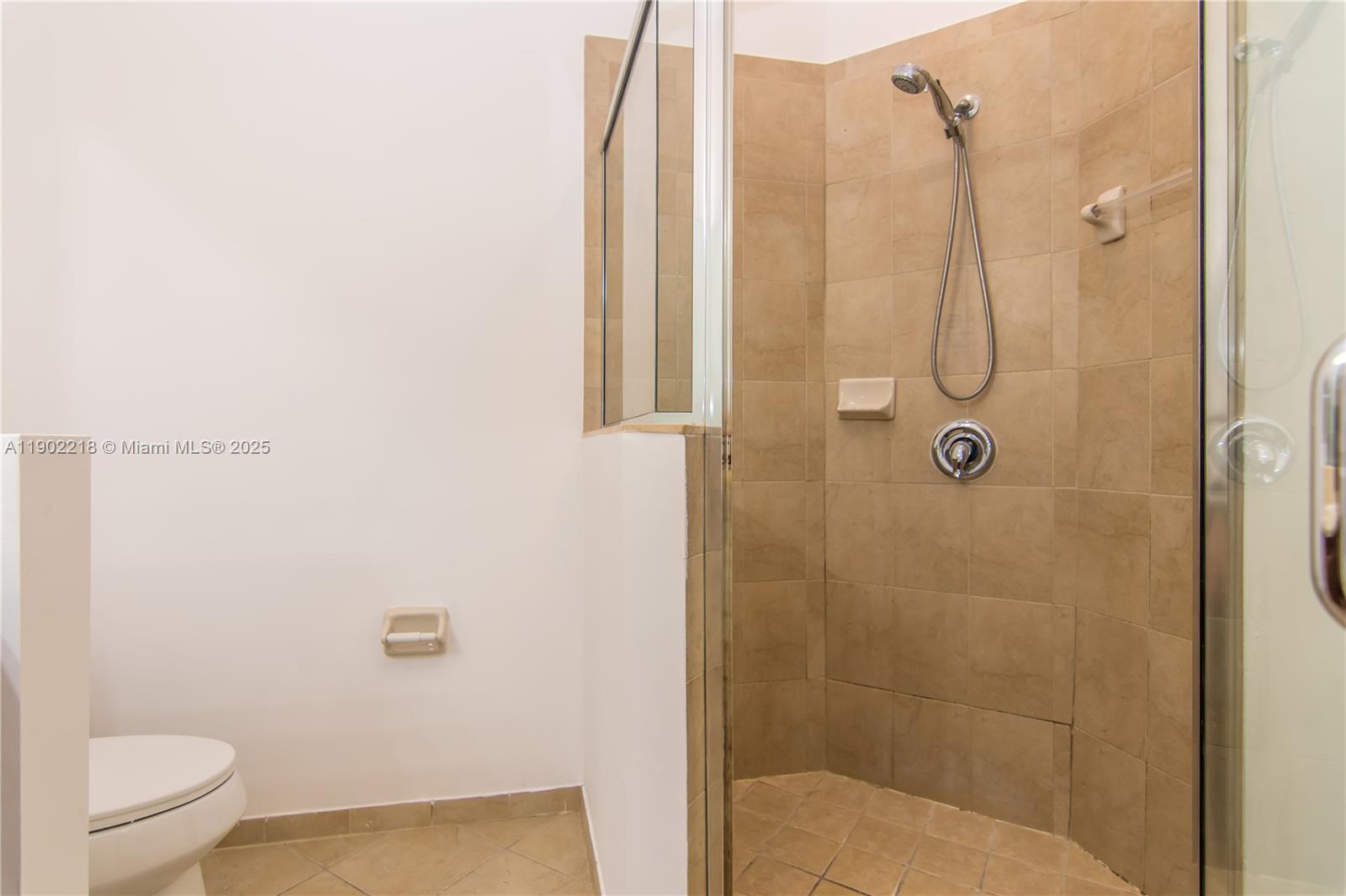 SILVER PALM EAST SEC THRE - Residential