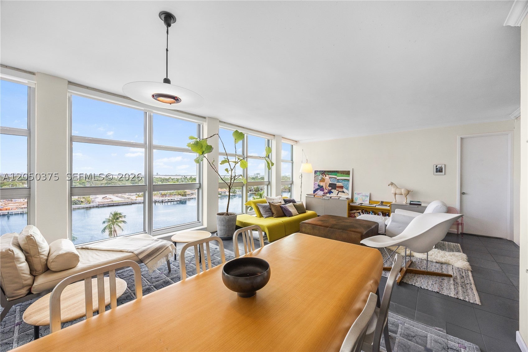 5055 Collins Ave 9K