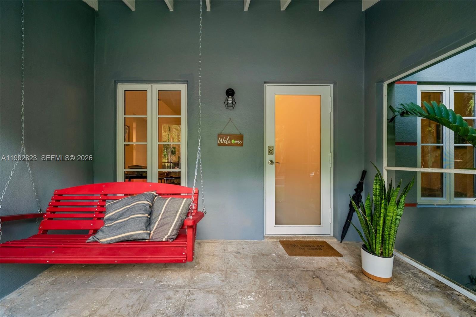 COUNTRY CLUB ADDN - Residential Lease