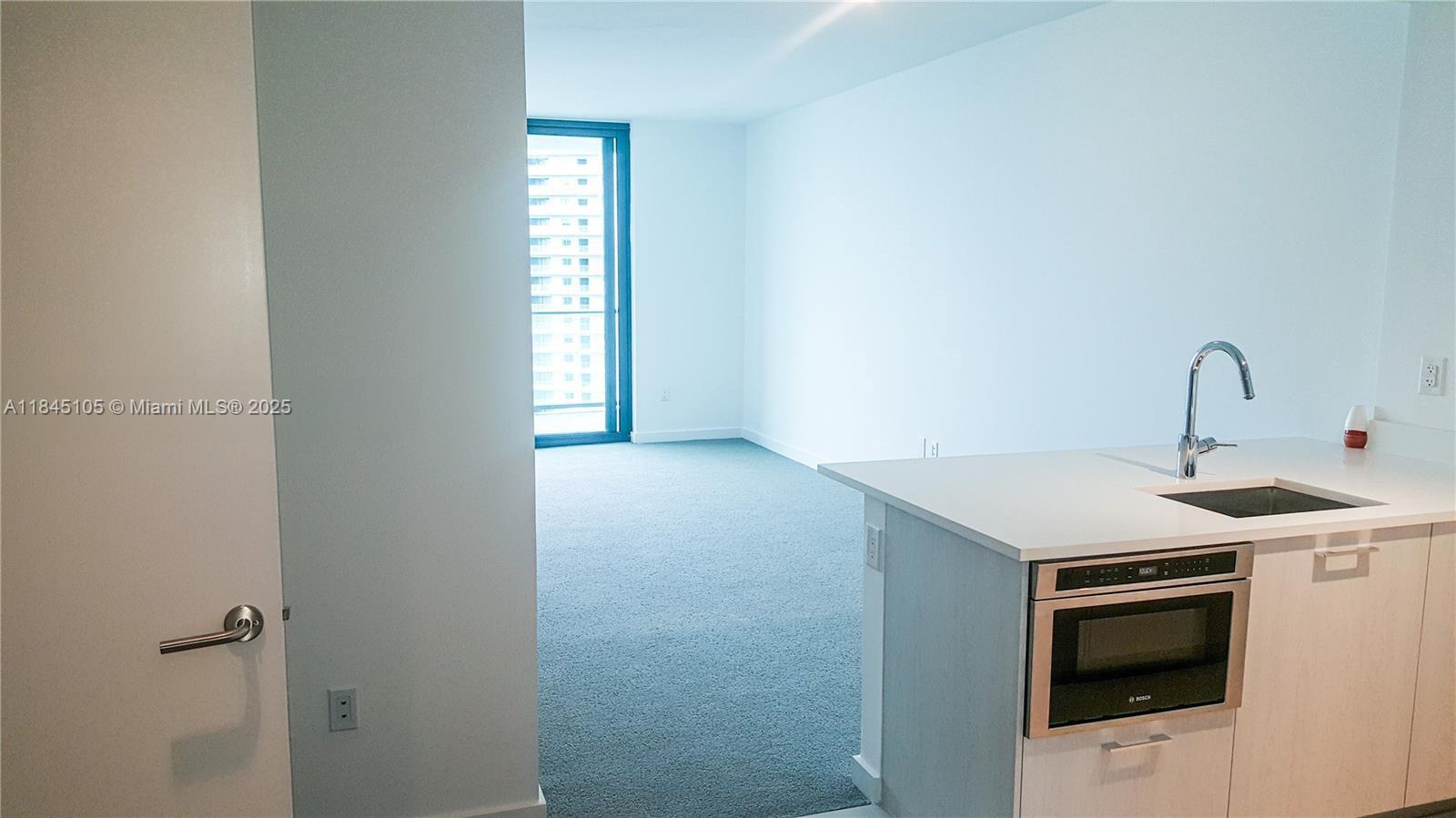 501 NE 31st St 2604
