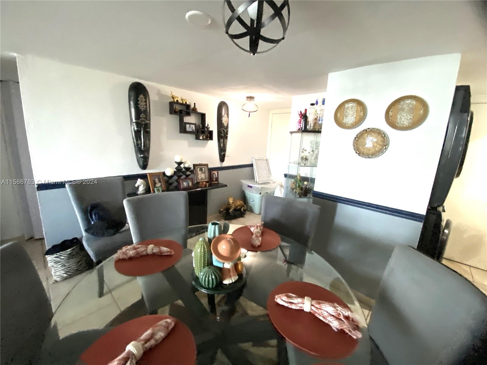 SAMARI LAKE EAST CONDO - Residential