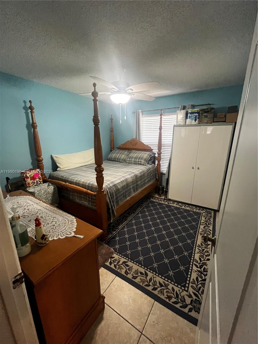 VILLAS AT CARRIAGE HILLS - Residential