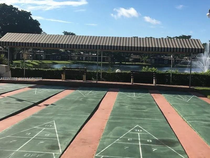 VILLAS AT CARRIAGE HILLS - Residential