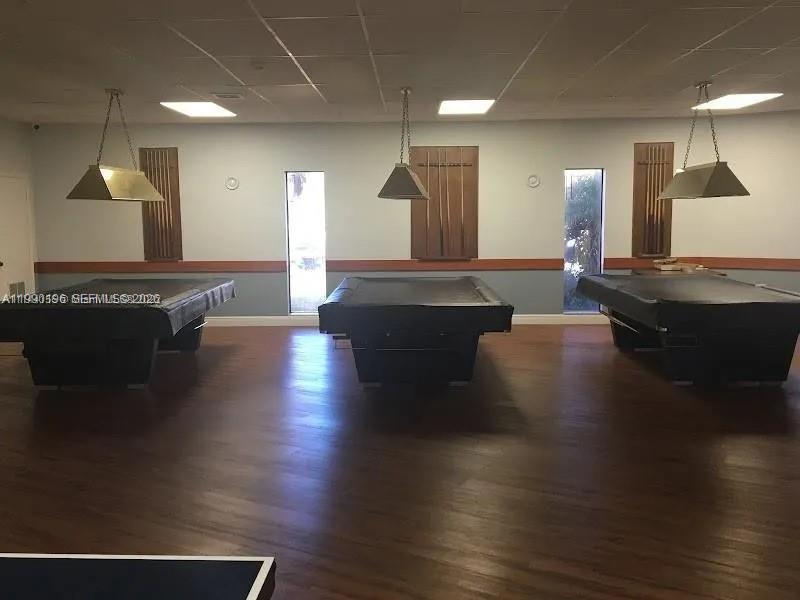 VILLAS AT CARRIAGE HILLS - Residential