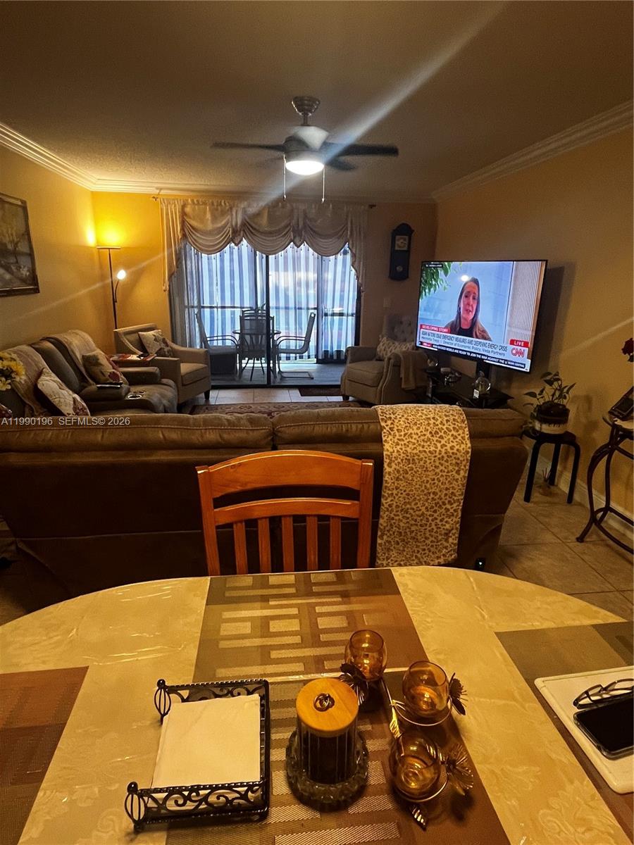 VILLAS AT CARRIAGE HILLS - Residential