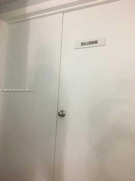 VILLAS AT CARRIAGE HILLS - Residential