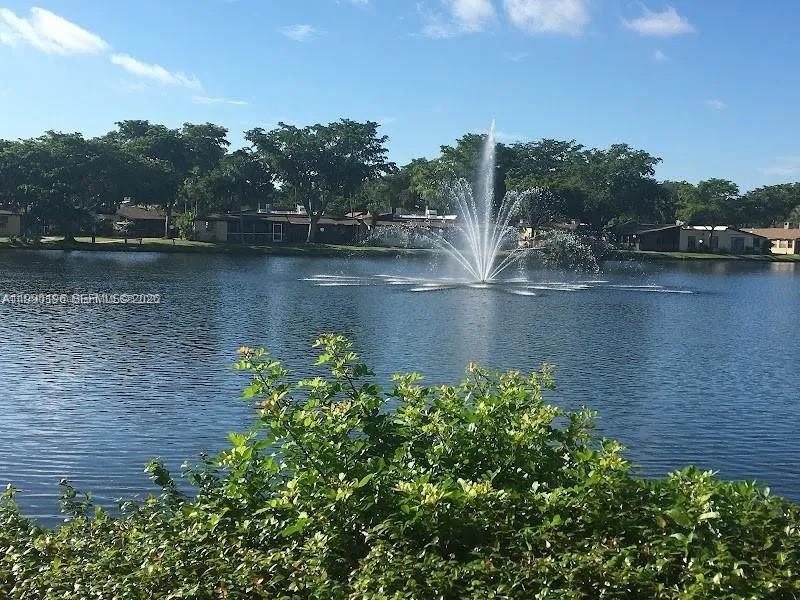 VILLAS AT CARRIAGE HILLS - Residential