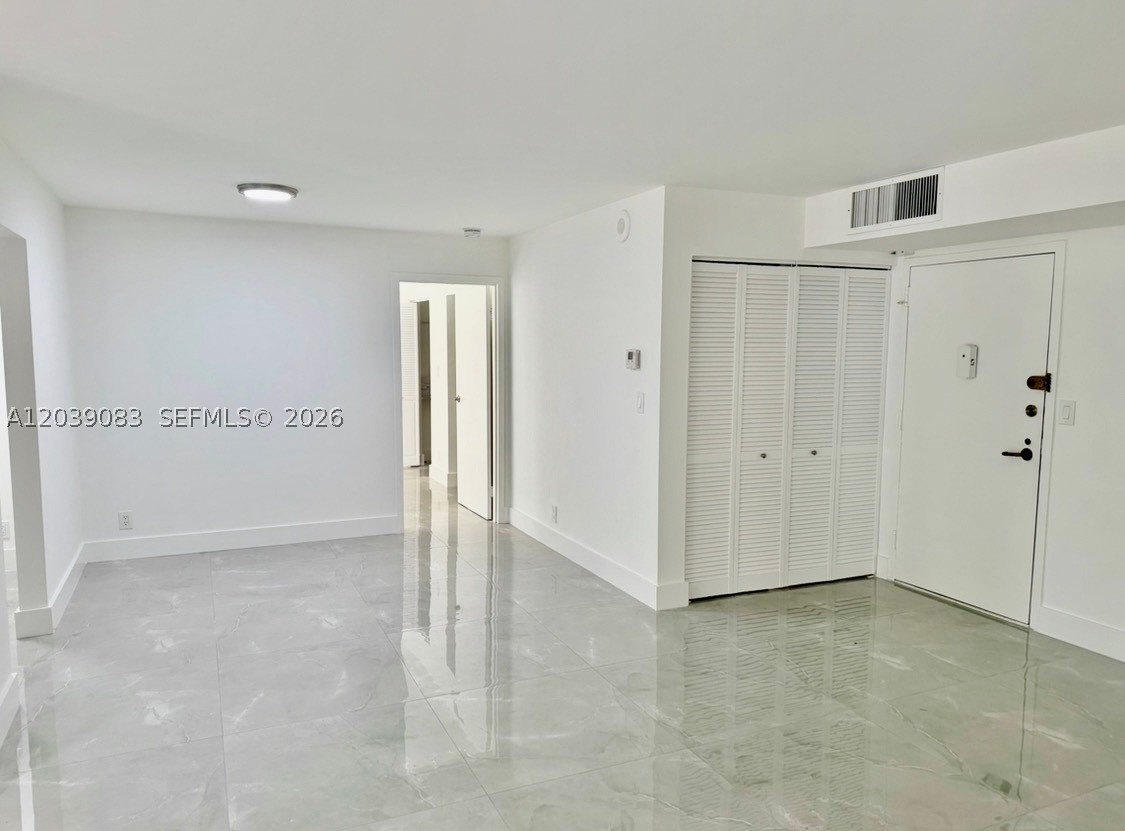 16909 N Bay Rd 116