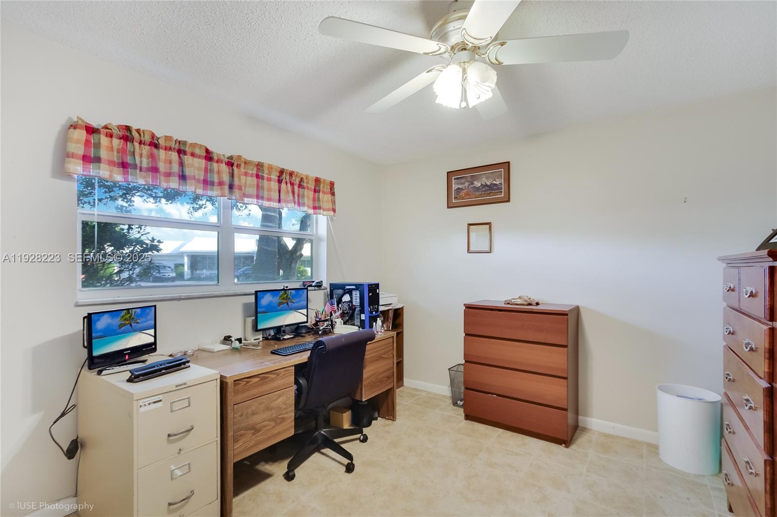 PLANTATIONS SECLUDED GARD - Residential