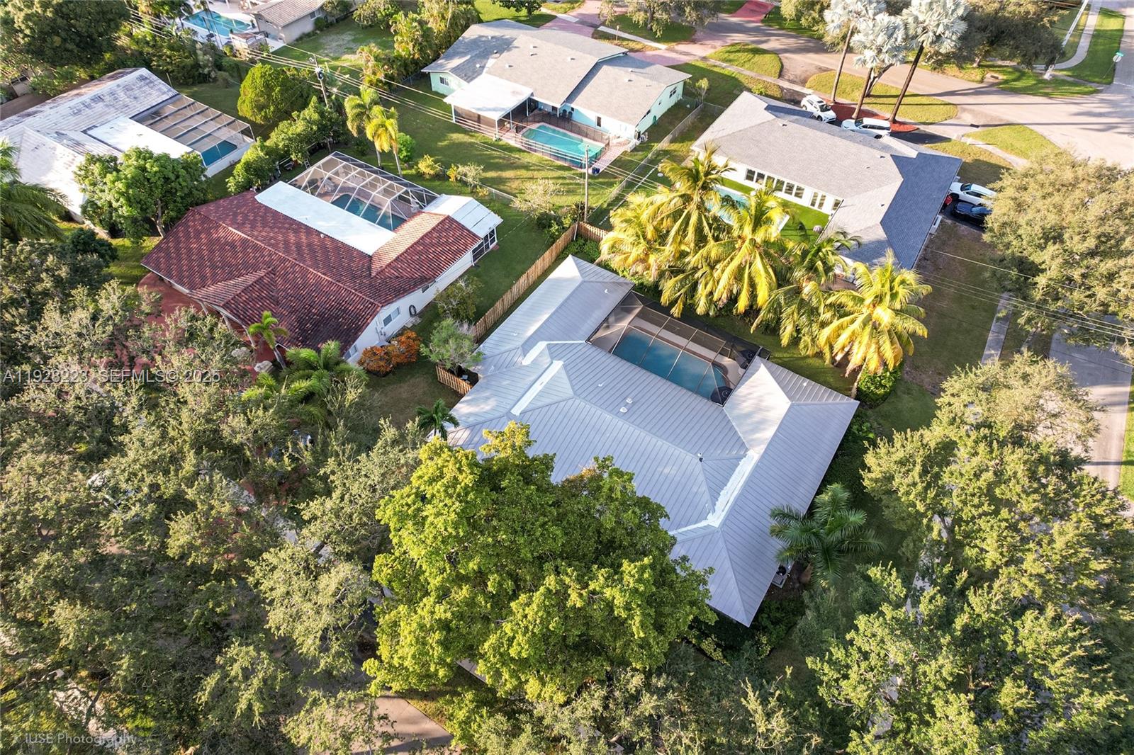 PLANTATIONS SECLUDED GARD - Residential