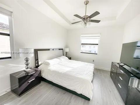 D & B SUBDIVISION - Residential Lease