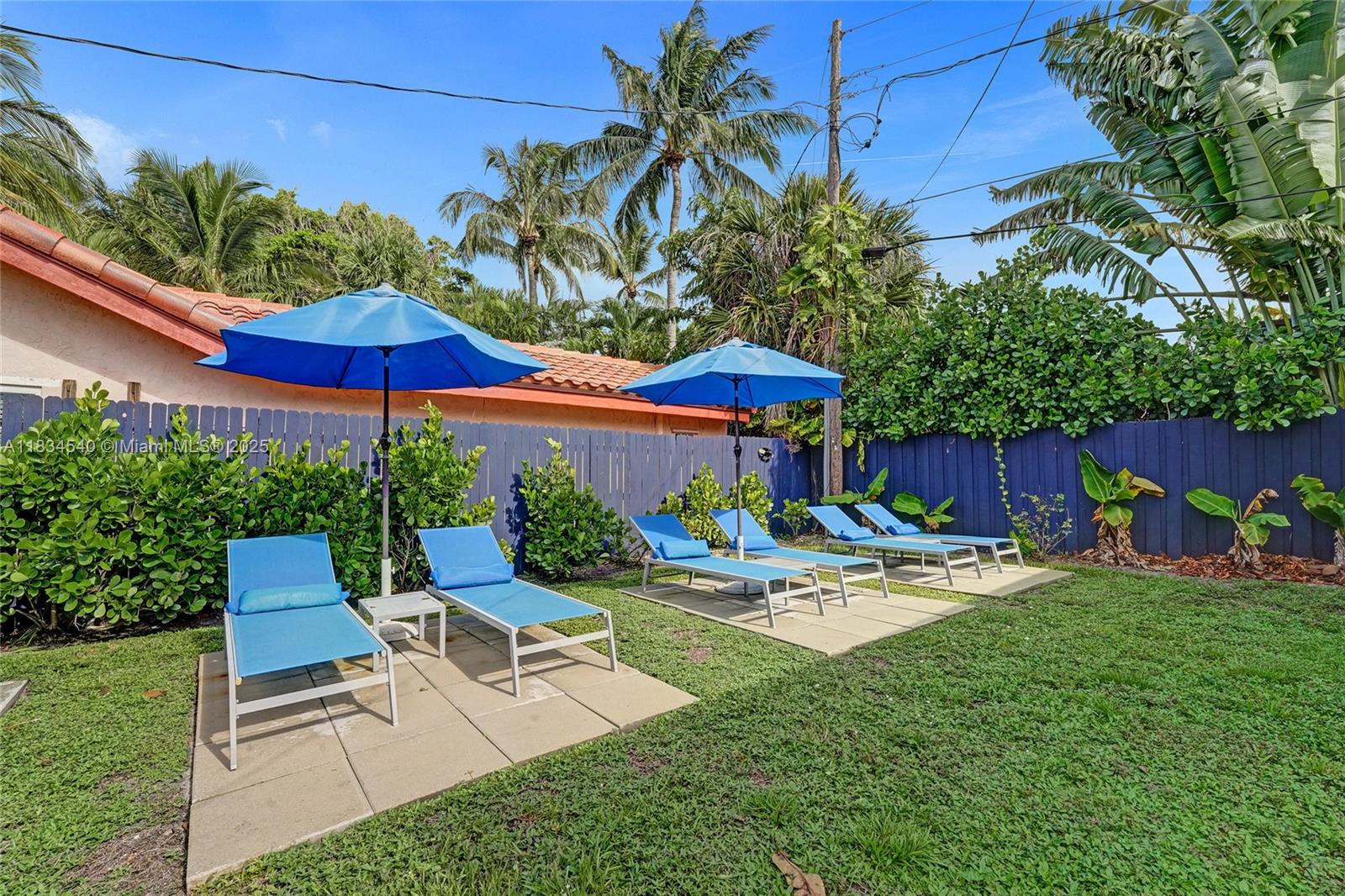 LAS OLAS BY THE SEA EXT - Residential Lease