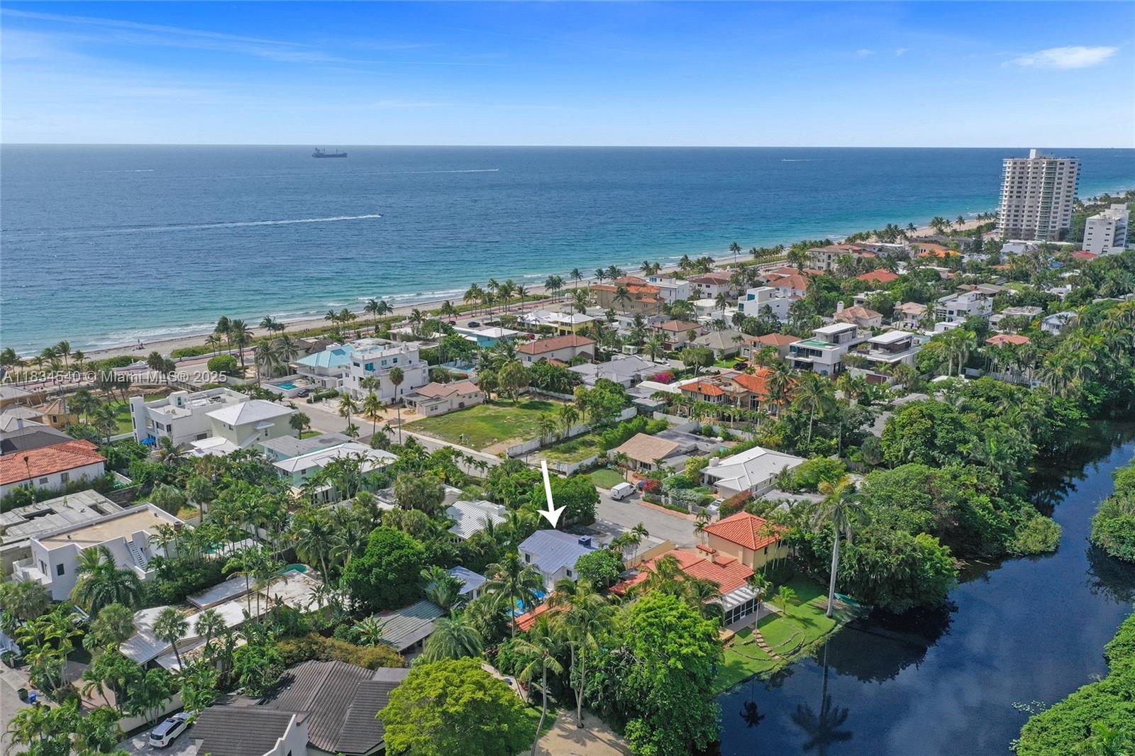 LAS OLAS BY THE SEA EXT - Residential Lease