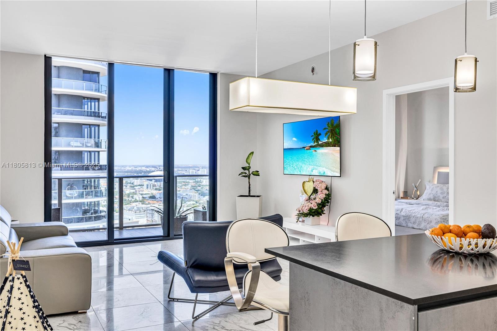 1010 Brickell Ave 4809