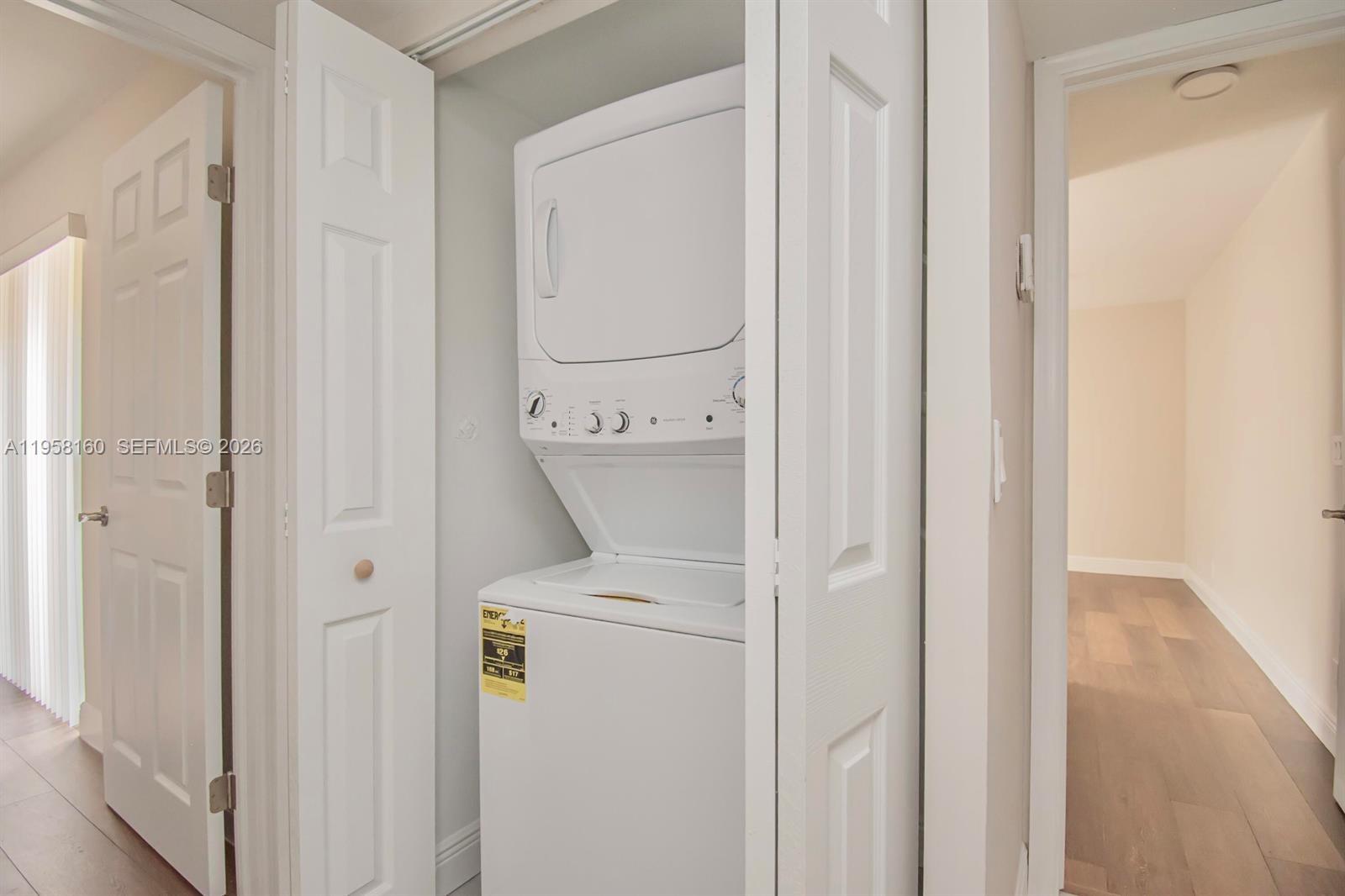 LE VILLAGE DE PROVENCE 2 - Residential Lease