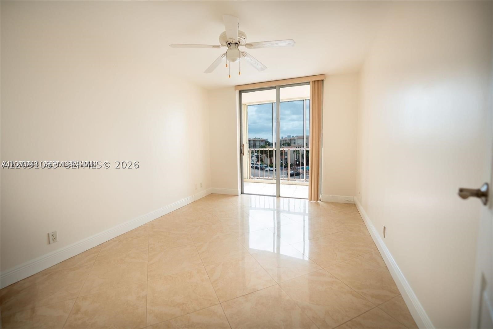 2000 Atlantic Shores Blvd 420