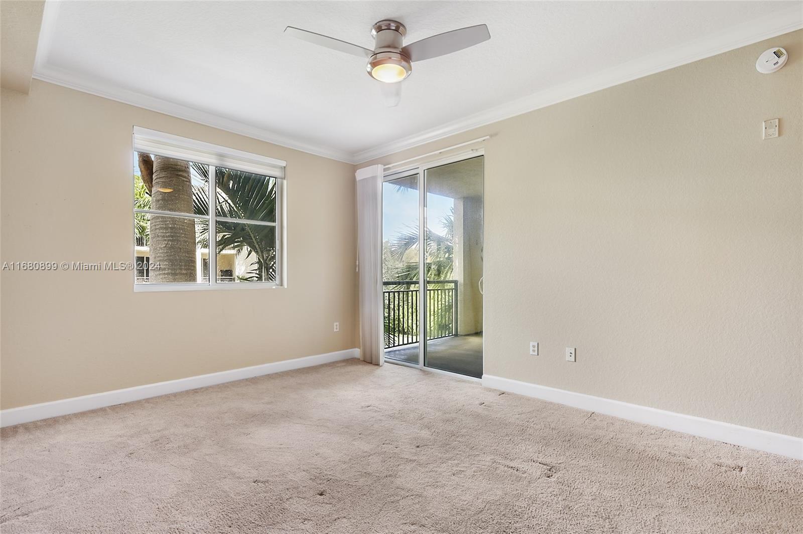 SAN RAPHAEL CONDO - Residential