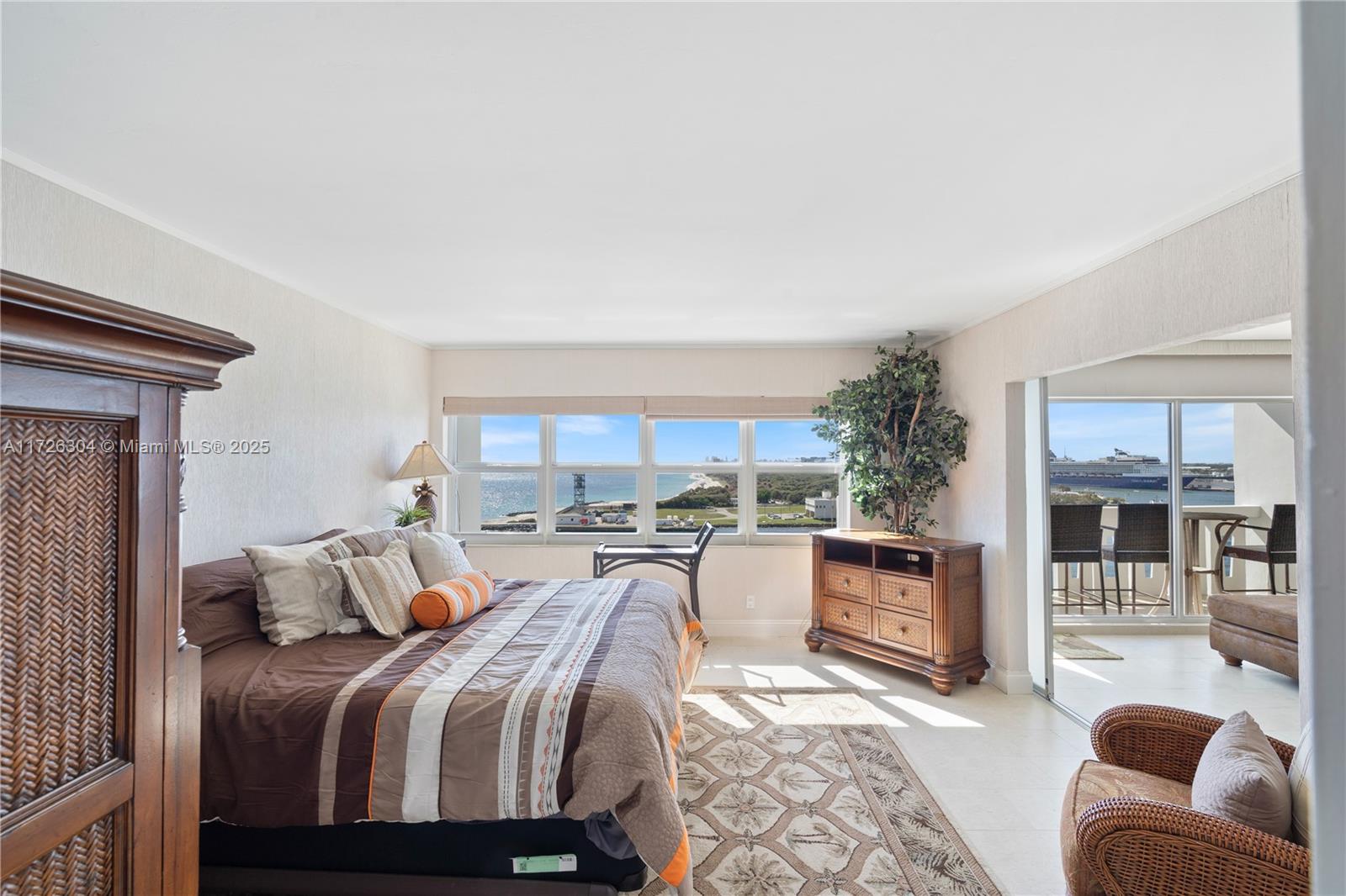 SKY HARBOUR EAST - Residential