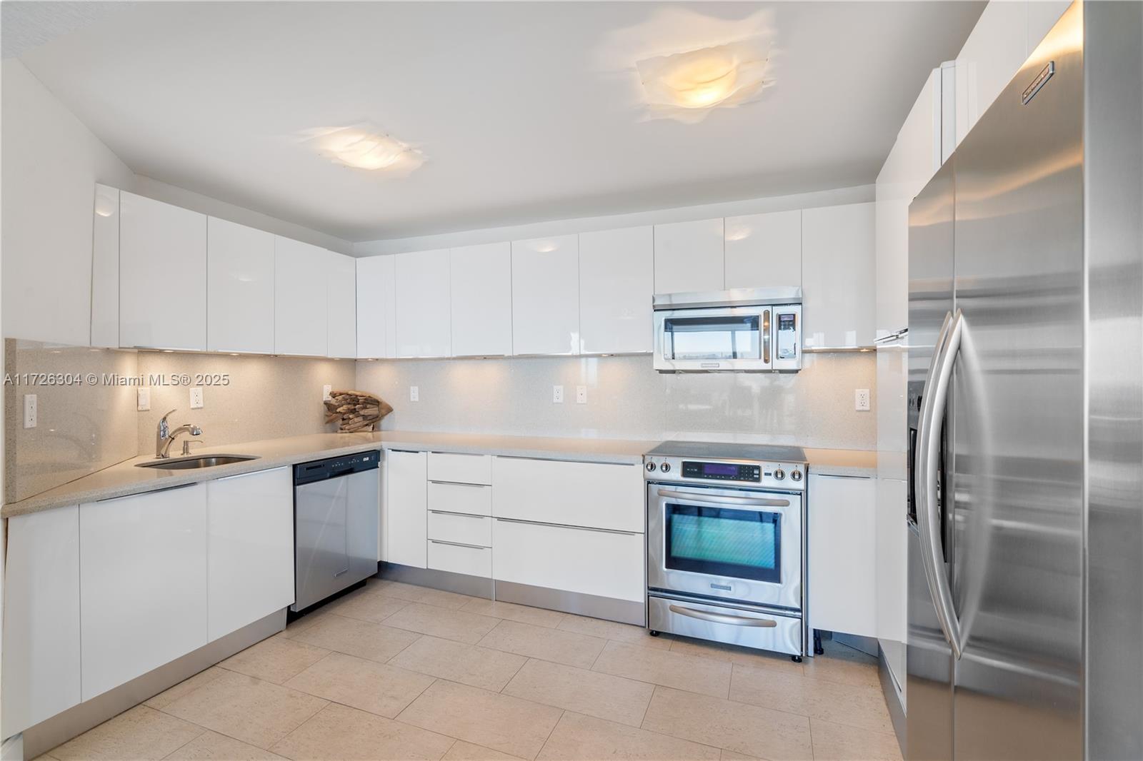 SKY HARBOUR EAST - Residential