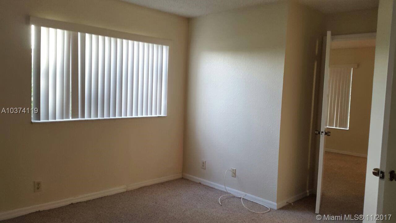 CORAL KEY CONDO - Residential Lease