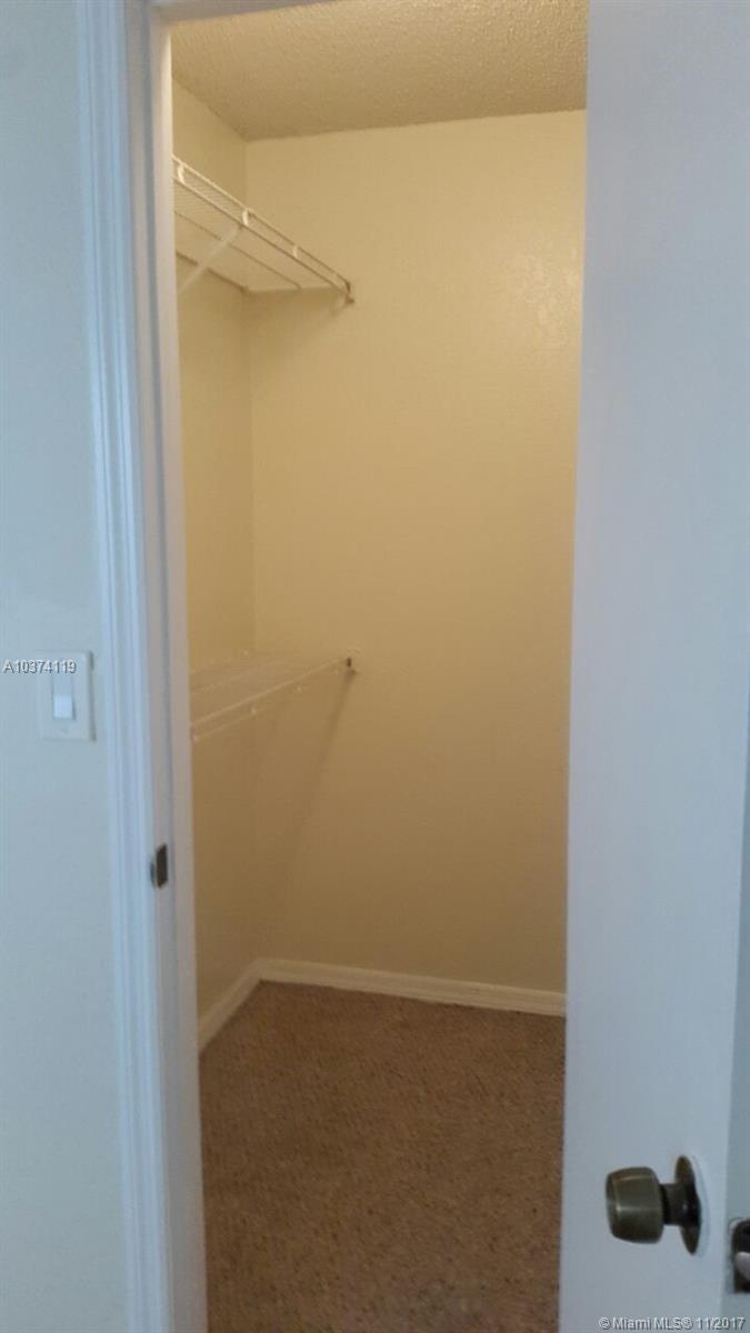 CORAL KEY CONDO - Residential Lease